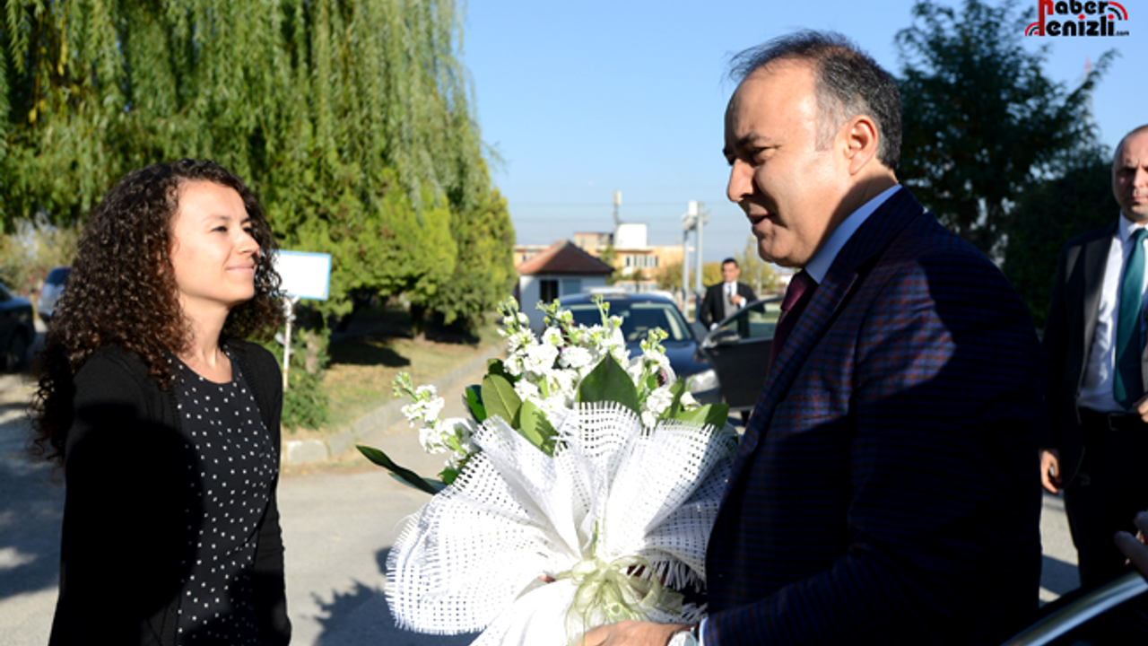 Vali Altıparmak Gençlik Spor Müdürlüğünü Ziyaret Etti