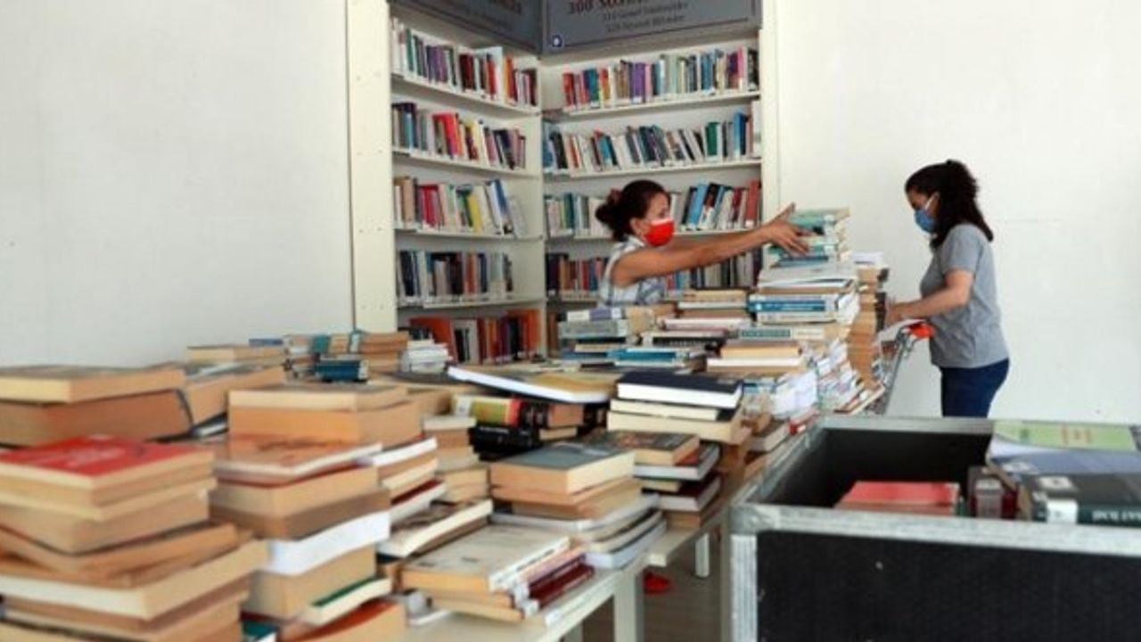 Denizli’de 26 halk kütüphanesinde 384 bin 345 kitap mevcut