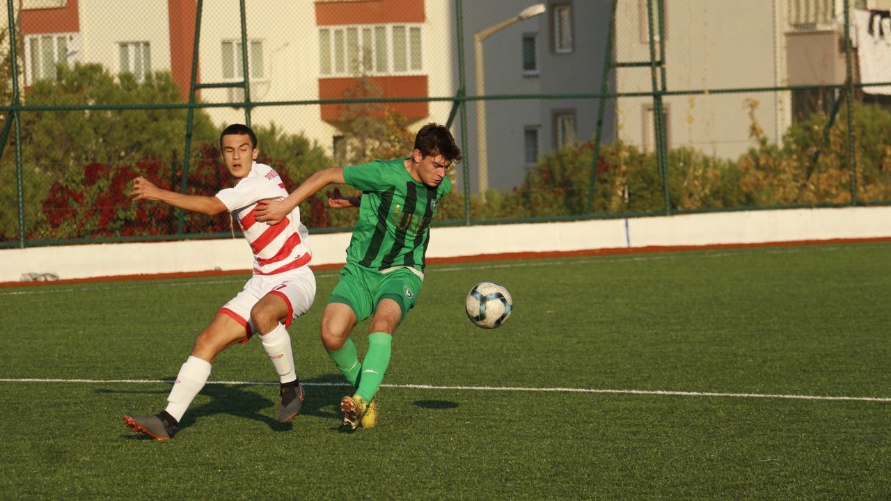 Genç Horozlar Pendikspor’u 3 Gol İle Uğurladı