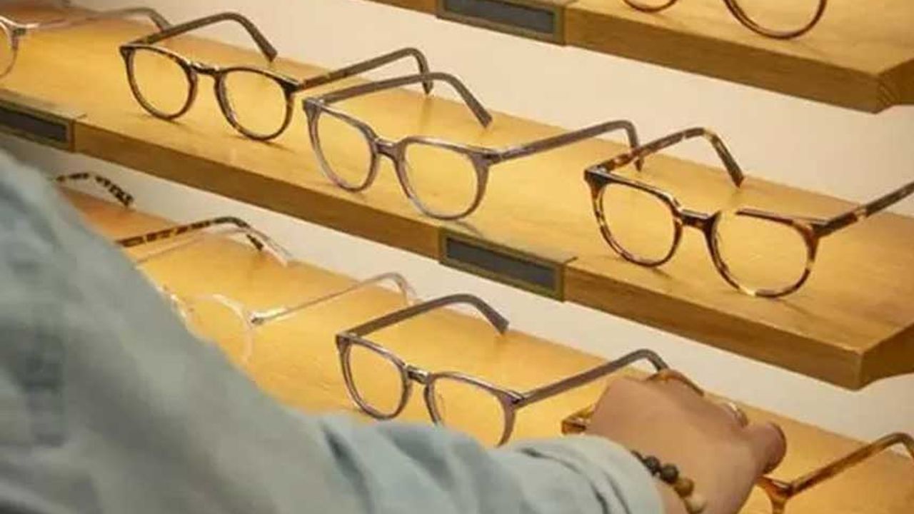 SGK'dan 'gözlük cam ve çerçeve' kararı! Yüzde 200 arttırıldı