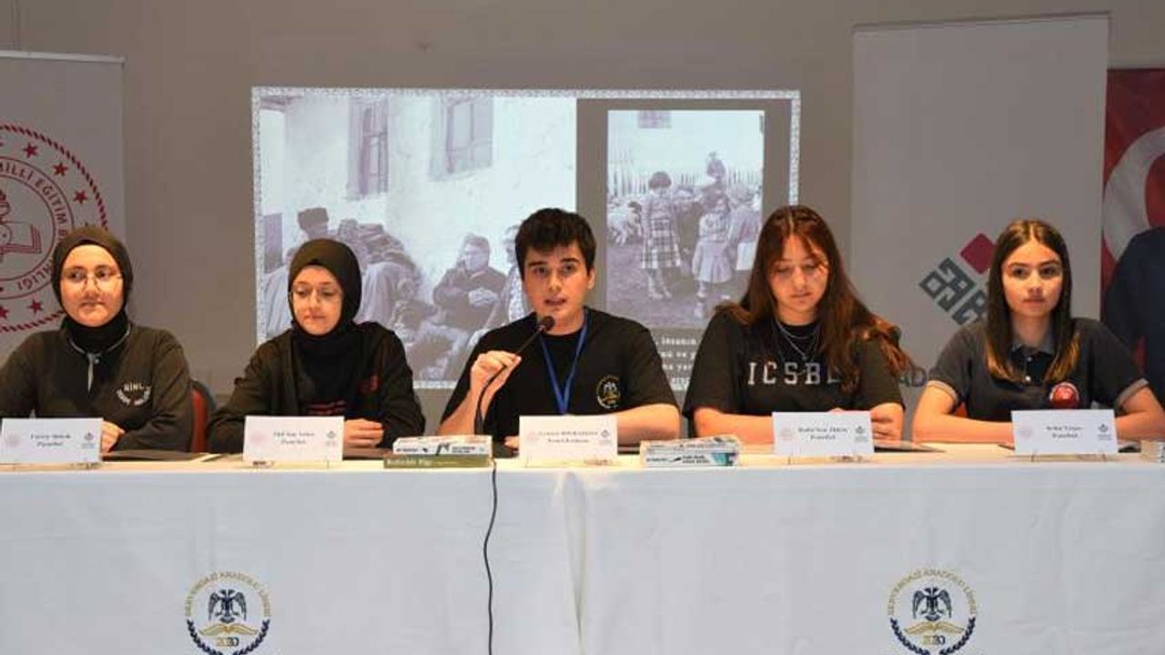 Ünlü edebiyatçı Cengiz Aytmatov, Denizlili öğrencilere anlatıldı