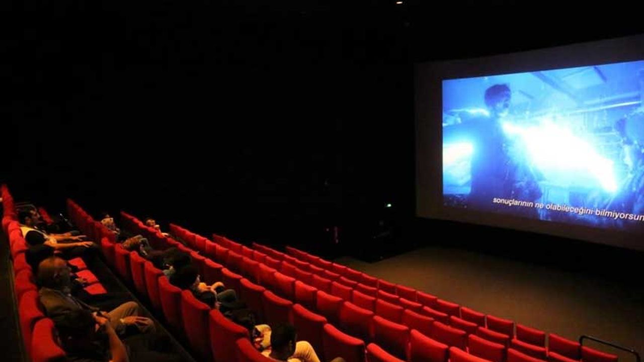 Denizli’de geçen yıl 615 bin kişi sinema ve tiyatroya gitti