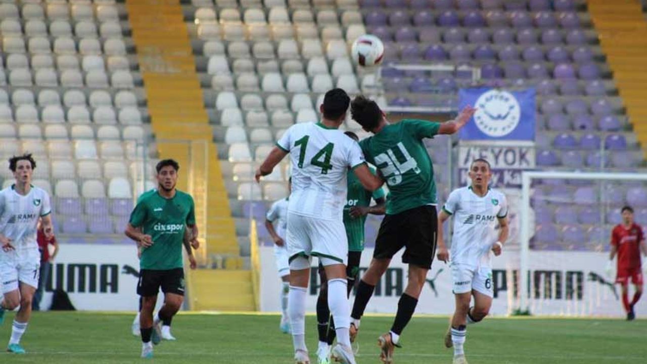 Denizlispor'un ilk hazırlık maçında gol sesi çıkmadı