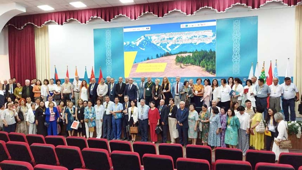PAÜ’den 11. Uluslararası Altay Toplulukları Sempozyumu’nda
