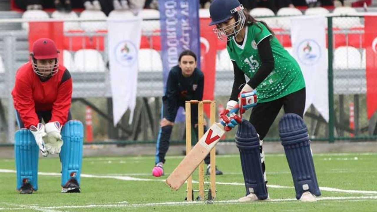 Kriket U19 ve Büyükler Türkiye Şampiyonası Denizli’de düzenlenecek