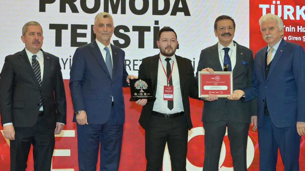 Başkan Tefenlili,Tobb Türkiye 100 Ödül Töreni’ne Katıldı