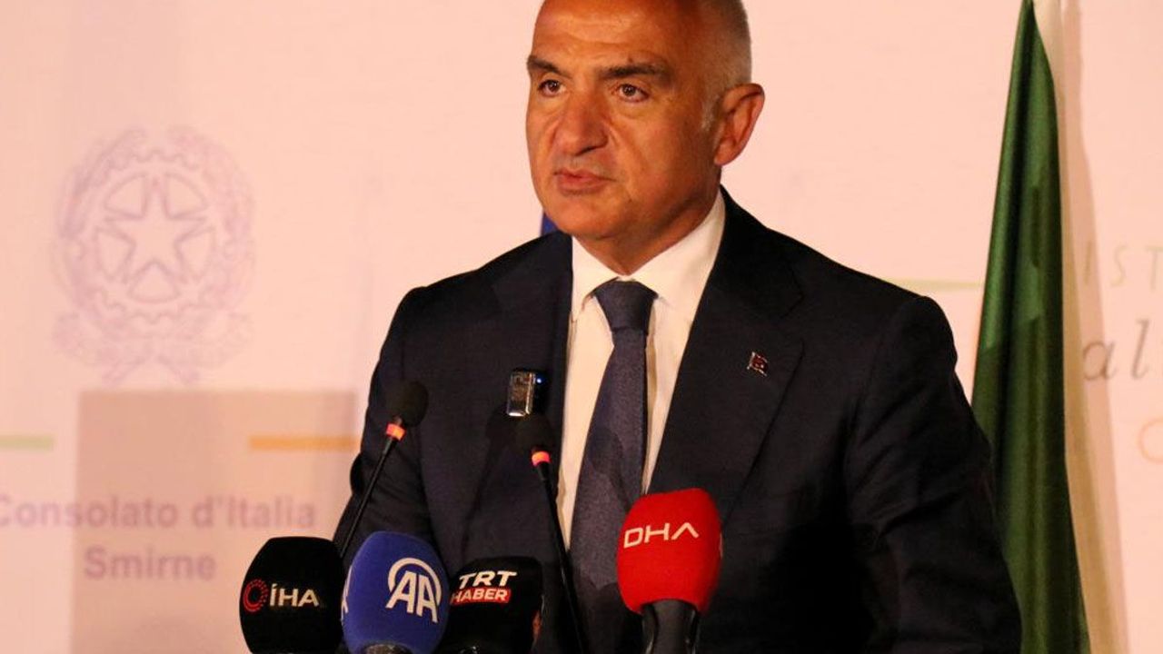 Bakan Ersoy, Hierapolis'teki buluşmada Türkiye arkeolojisinin yeni vizyonunu anlattı