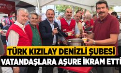 Türk Kızılay Denizli Şubesi, Vatandaşlara Aşure İkram Etti.