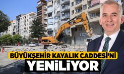 Büyükşehir Kayalık Caddesi’ni Yeniliyor