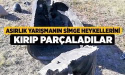 Asırlık yarışmanın simge heykellerini kırıp parçaladılar