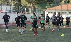 Denizlispor U19 Takımı, ilk yarıda zirveye ortak oldu