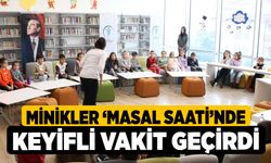 Minikler ‘Masal Saati’nde Keyifli Vakit Geçirdi