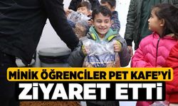 Minik Öğrenciler Pet Kafe’yi Ziyaret Etti