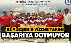 Denizli Büyükşehir Belediyespor yüzme takımı başarıya doymuyor