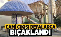 Cami çıkışı defalarca bıçaklandı