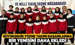 Büyükşehir yüzme takımı başarılarına bir yenisini daha ekledi