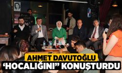 Ahmet Davutoğlu ‘hocalığını” konuşturdu