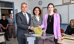 Başkan Zolan oyunu ailesi ile kullandı