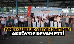 Pamukkale Belediyesi Yem Dağıtımına Akköy’de Devam Etti