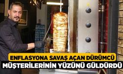 Enflasyona savaş açan dürümcü müşterilerinin yüzünü güldürdü