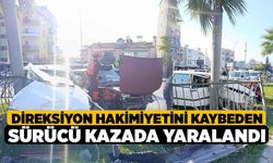 Direksiyon hakimiyetini kaybeden sürücü kazada yaralandı