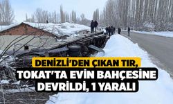 Denizli'den Çıkan Tır, Tokat'ta Evin Bahçesine Devrildi, 1 Yaralı