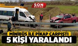 Denizli'de Kaza! Yolcu Minibüsü ve Pickup Çarpıştı; 5 Kişi yaralı