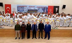 Denizli’de 170 karateci kemer yükseldi