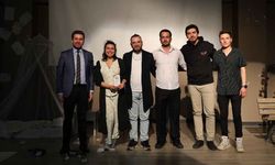 Ödüllü tiyatro oyunu Tavas’ta seyirciyle buluştu