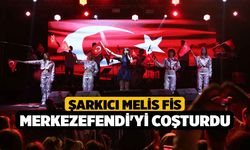 Şarkıcı Melis Fis Merkezefendi'yi Coşturdu