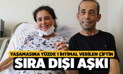 Yaşamasına yüzde 1 ihtimal verilen çiftin sıra dışı aşkı