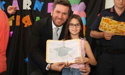 Başkan Tatık öğrencilerin karne heyecanına ortak oldu