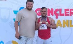PAÜ Personelinden PAÜ’ye İki Madalya Daha
