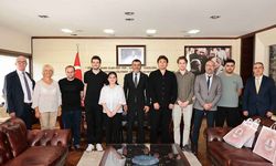 Uluslararası ustalar, Turnuvası öncesi Başkan Çavuşoğlu’nu ziyaret etti