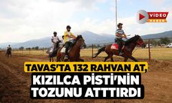 Tavas'ta 132 rahvan at, Kızılca Pisti'nin tozunu atttırdı