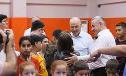 Vali Coşkun minik sporcularla bir araya geldi