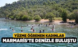 Yüzme öğrenen kadınlar Marmaris’te denizle buluştu