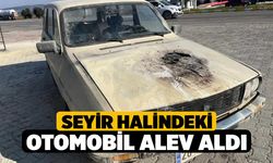 Seyir halindeki otomobil alev aldı