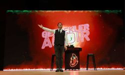 2. Denizli Komedi Sahnesi kahkaha tufanıyla başladı