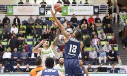 Anadolu Efes galibiyeti Merkezefendi'de yüzleri güldürdü