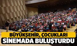 Büyükşehir’den Çocuklara Sinema Etkinliği  “Cesur İtfaiyeci” Tam Not Aldı