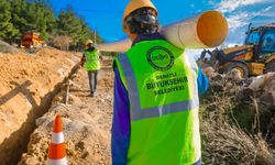 Çal Denizler’de 2 bin 718 metrelik içme suyu hattı yenileniyor