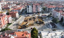 Kuşpınar Pazar yeri’ndeki sorun Başkan Ertemur’la çözülüyor