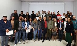 Denizli Büyükşehir’den Pet Shoplara eğitim desteği