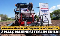 Kırsalda Üretim Büyükşehir’le Güçleniyor, 2 Malç Makinesi Teslim Edildi