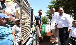 Denizli Büyükşehir’in yem dağıtımında ikinci hafta başladı