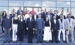 Genç iş dünyasında örnek iş birliği
