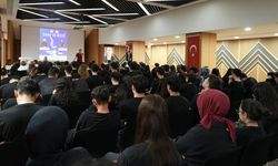 “Sınav ve Ötesi” programı gençlere rehber oldu