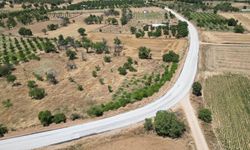 Kızılcabölük-Altınova yolu yenileme çalışmalarının ardından ulaşıma açıldı