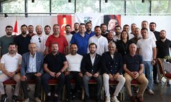 Y. Merkezefendi Belediyesi Basket’in yeni adı ‘Denizli Basket’ oldu